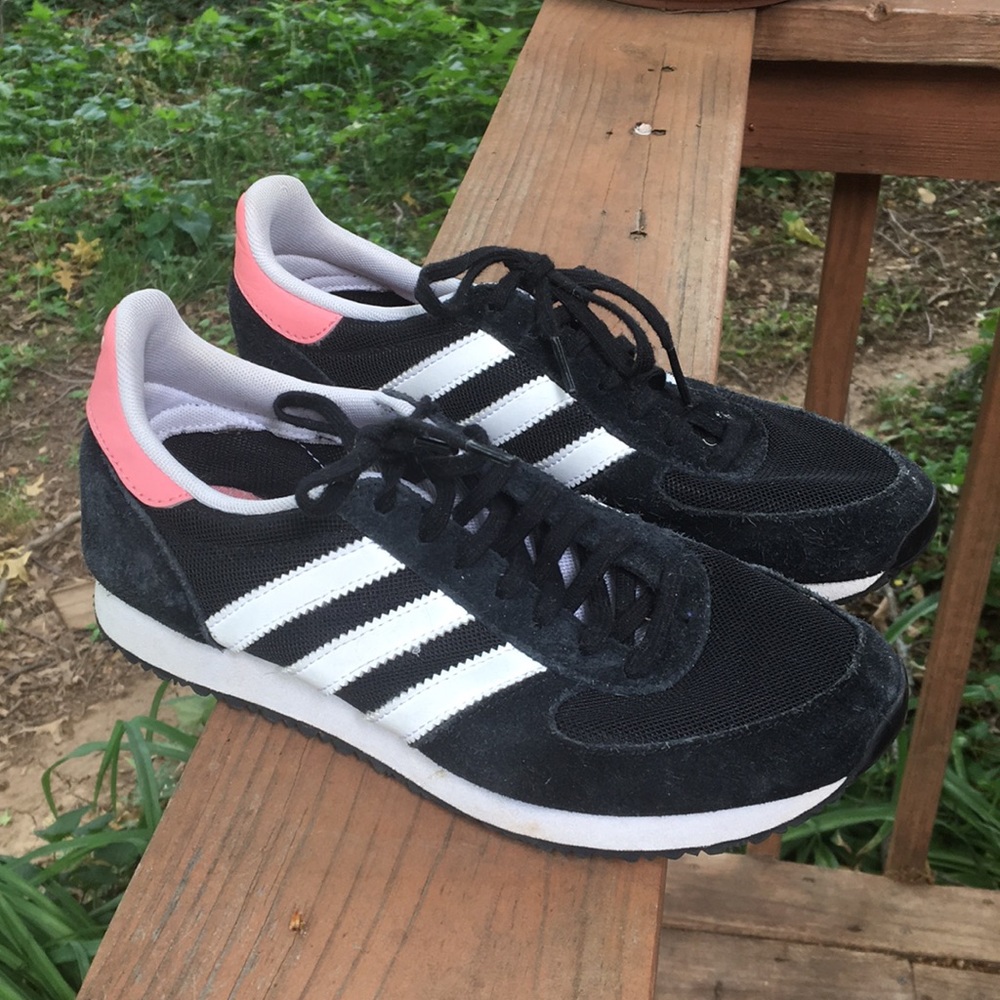 🌞RARE Adidas Tennis Shoes!